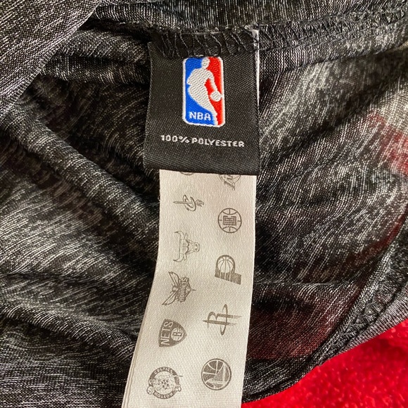 AUTHENTIC Miami Heat NBA T-Shirt Adult L - Picture 2 of 4